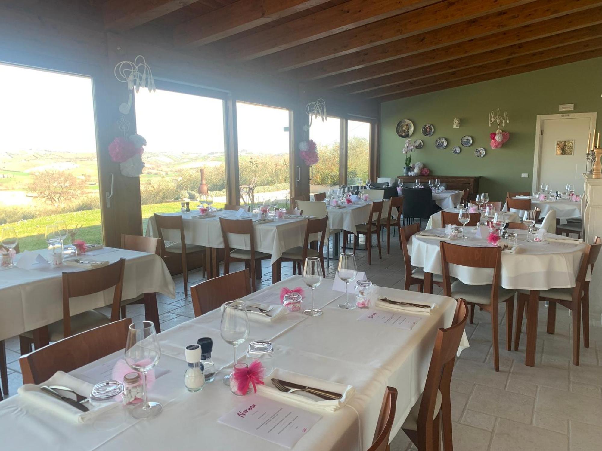 Gastronomic B&B Carlocarla Monte San Pietrangeli Luaran gambar